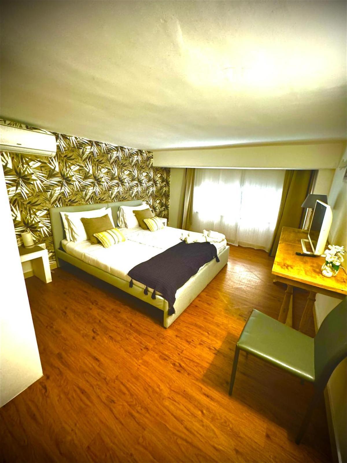Mazzini Suite Lecce Esterno foto